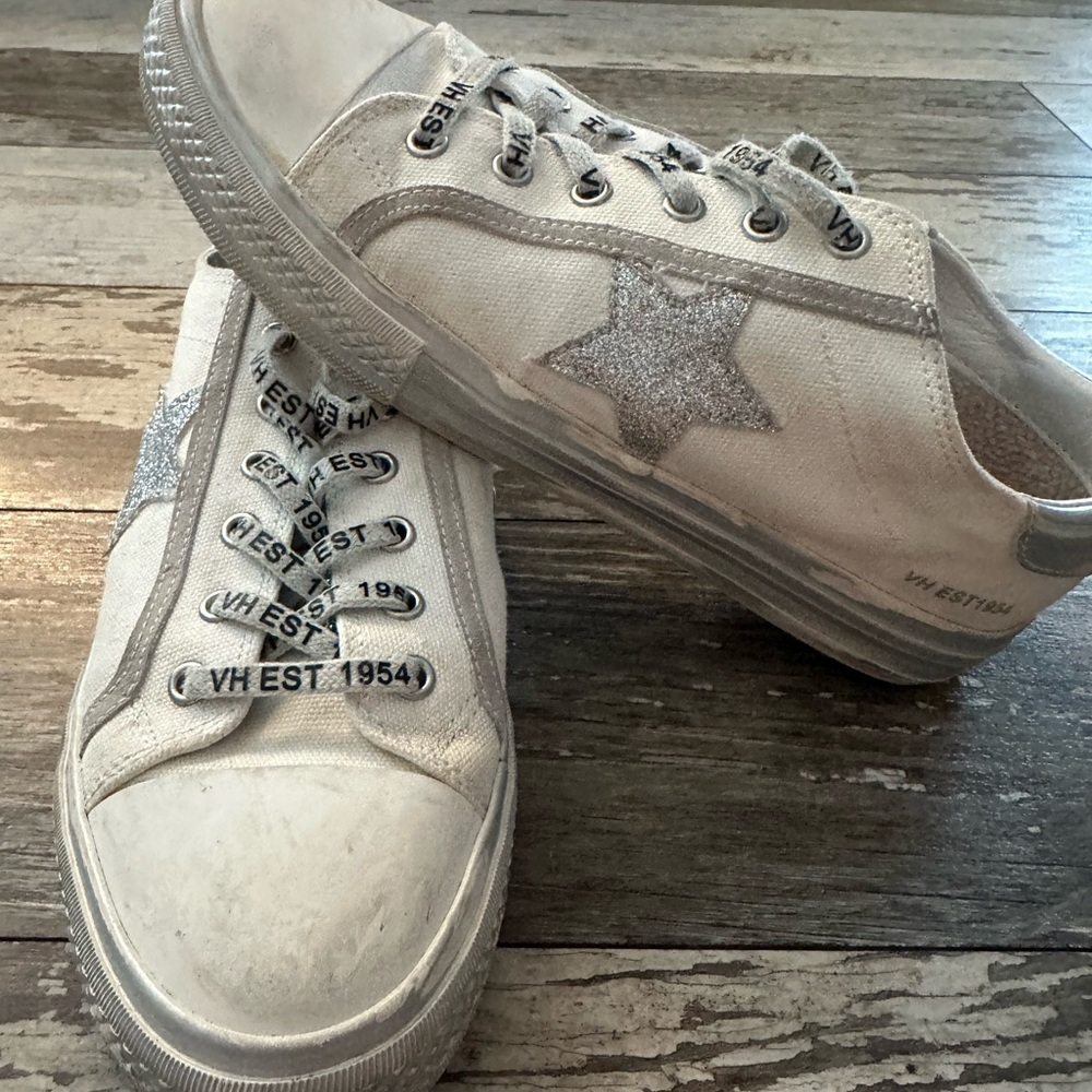 Vintage Havana White and Silver Star Sneakers